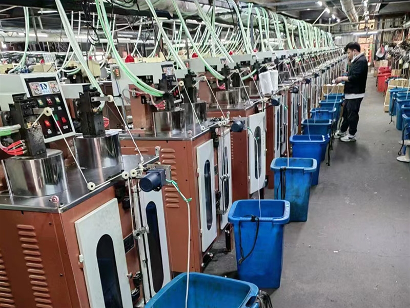 成型機